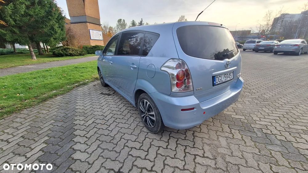 Toyota Corolla Verso 2.2 D-4D Prestige Sport 7os - 3