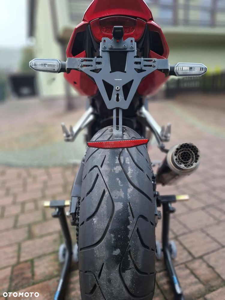 Honda CBR - 10
