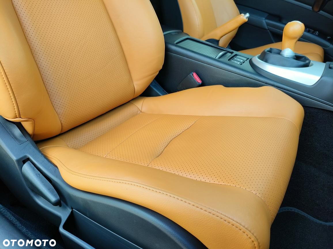 Nissan 350 Z 3.5 V6 - 35