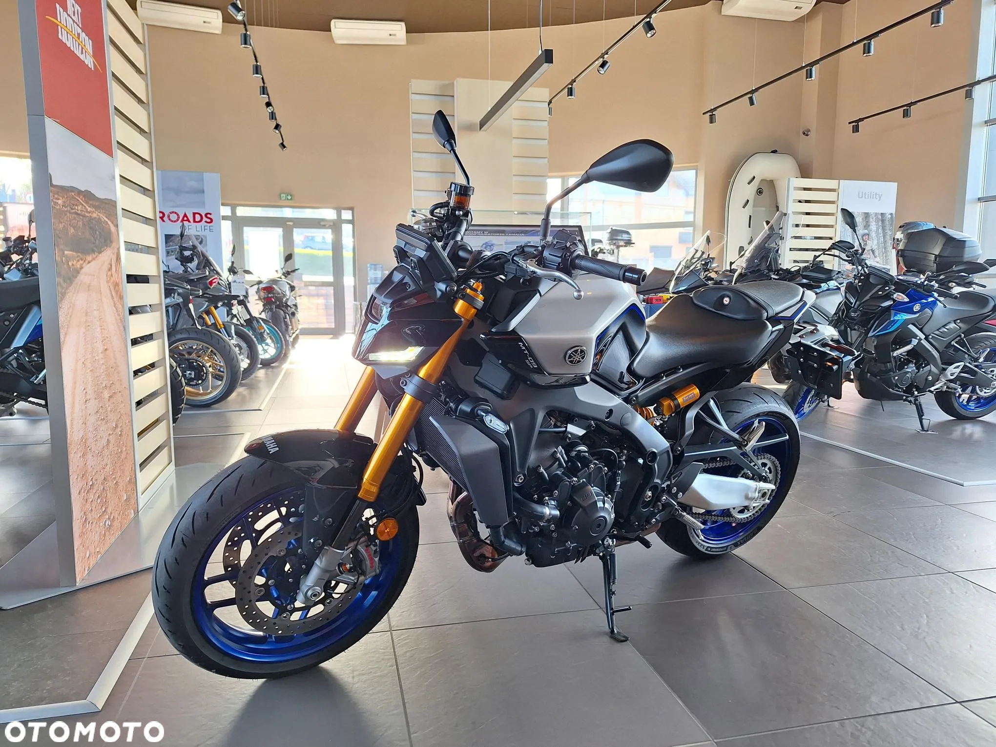 Yamaha MT - 9