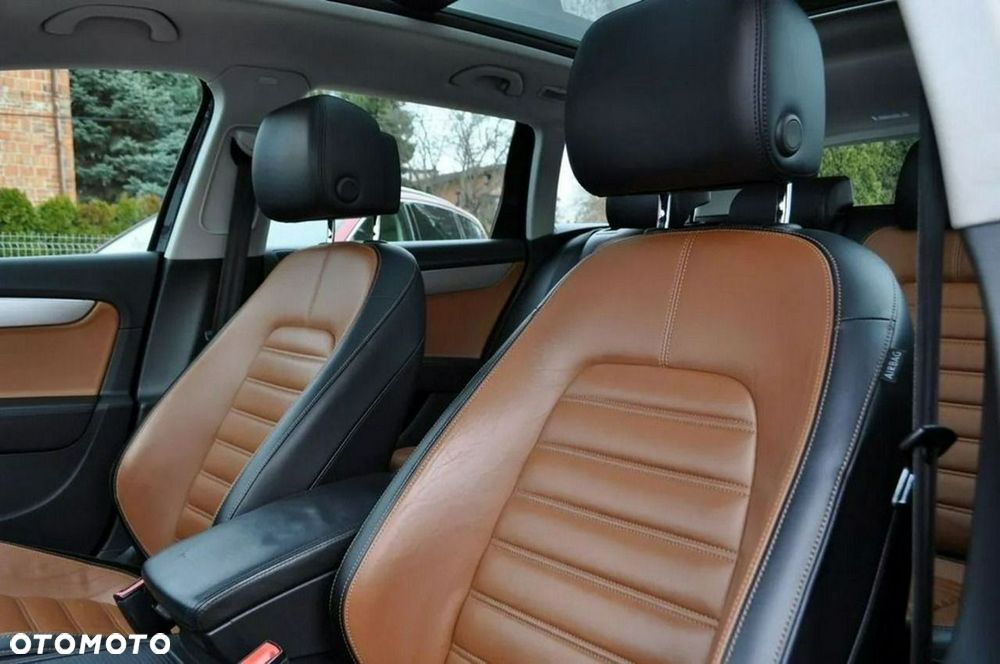 Volkswagen Passat Alltrack 2.0 TDI 4Mot DSG - 23