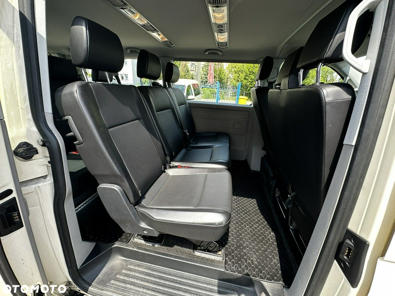 Volkswagen Caravelle 6.1 2.0 TDI L2 Highline DSG - 14