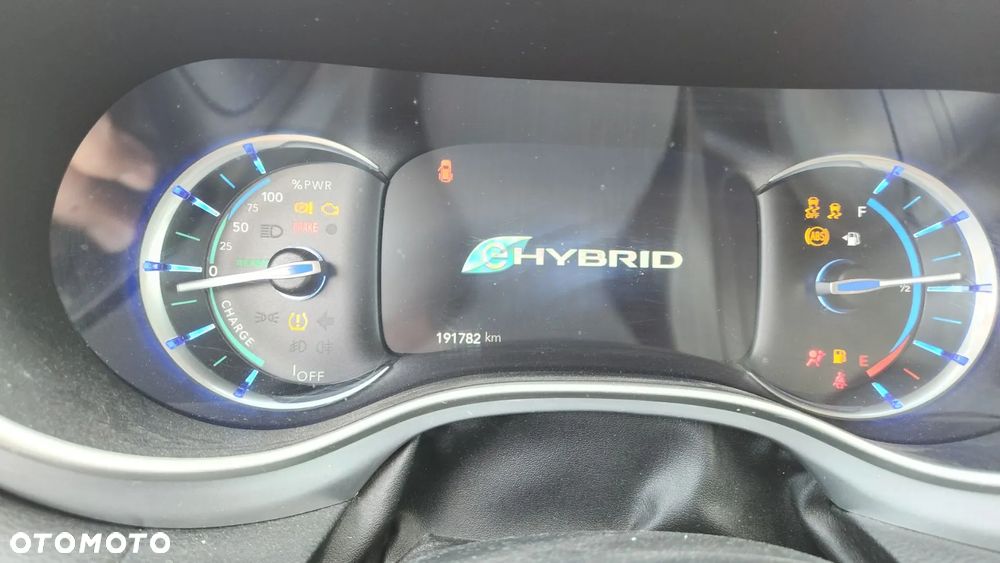 Chrysler Pacifica - 8