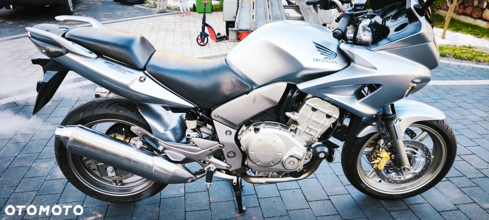 Honda CBF - 15