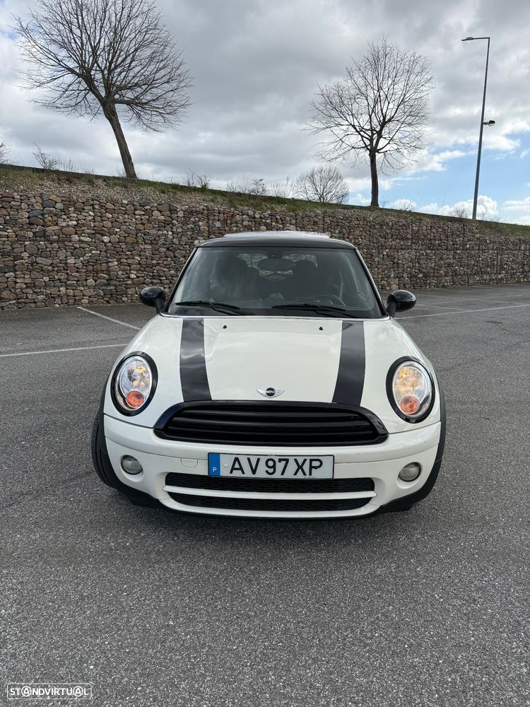 MINI 3 Portas Cooper D - 9
