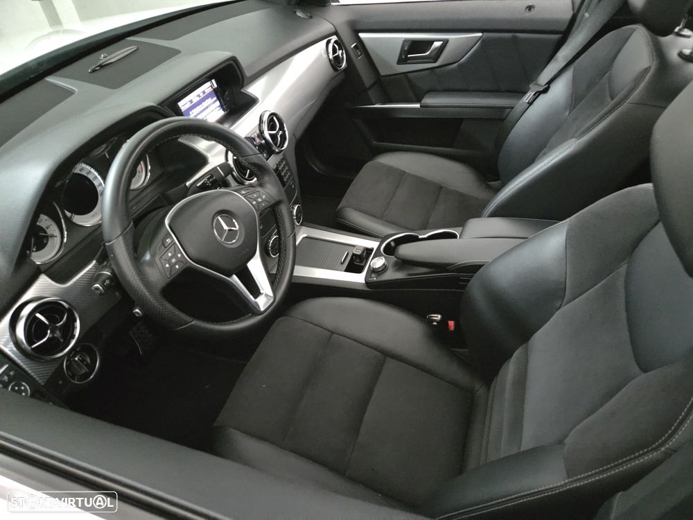 Mercedes-Benz GLK 220 CDI DPF BlueEFFICIENCY 7G-TRONIC SPORT EDITION - 5