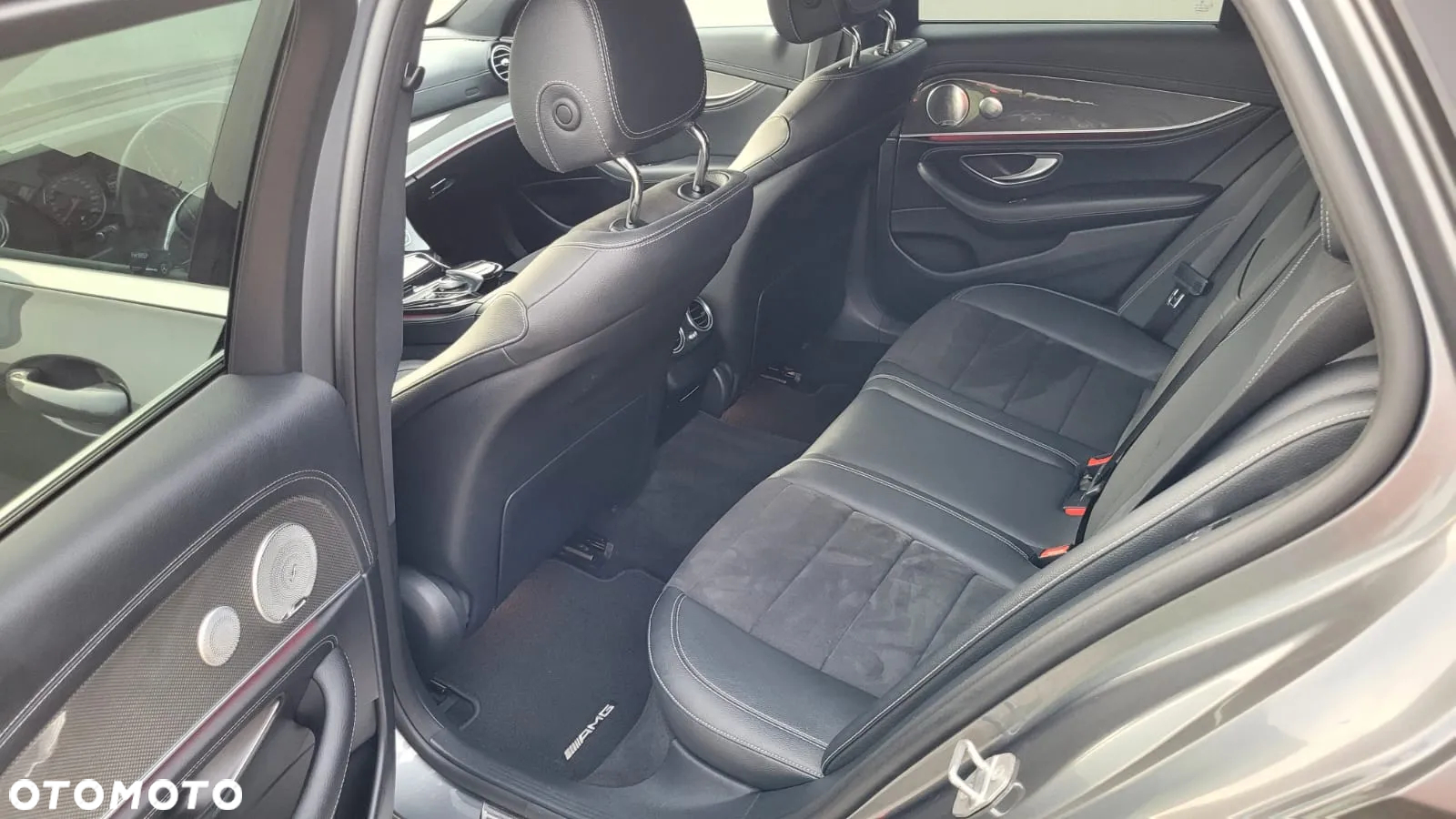 Mercedes-Benz Klasa E 220 d 9G-TRONIC - 13