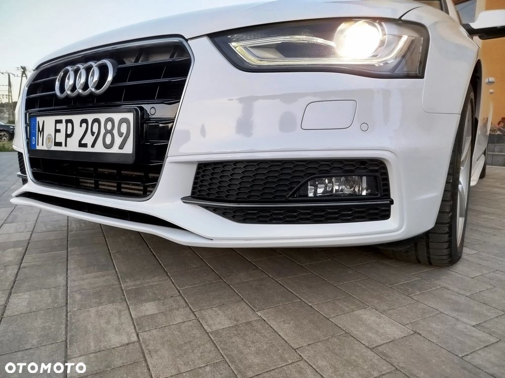 Audi A4 Avant 2.0 TDI DPF S line Sportpaket - 9