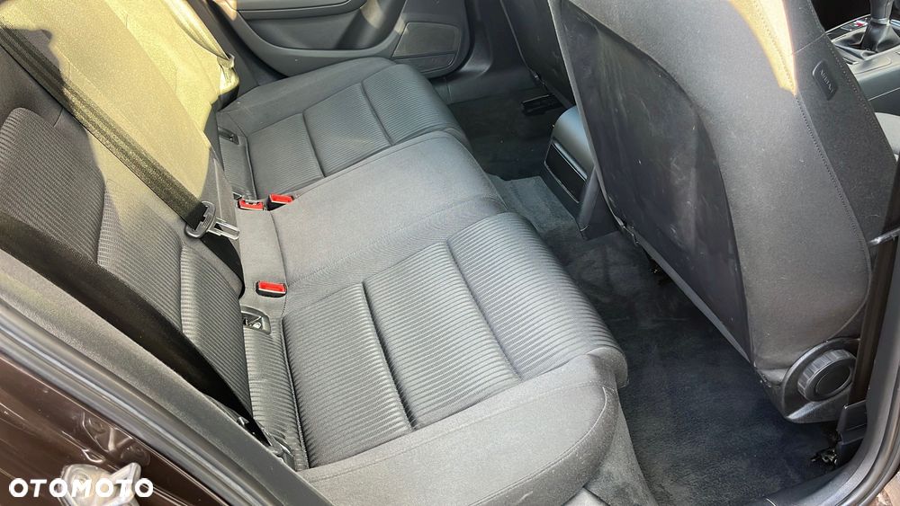 Audi A4 Avant - 13