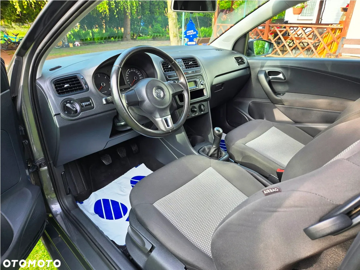 Volkswagen Polo 1.6 TDI Life - 23