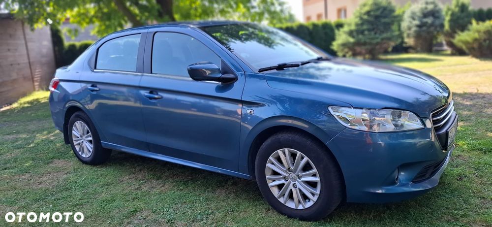 Peugeot 301 1.6 BlueHDi Active - 2