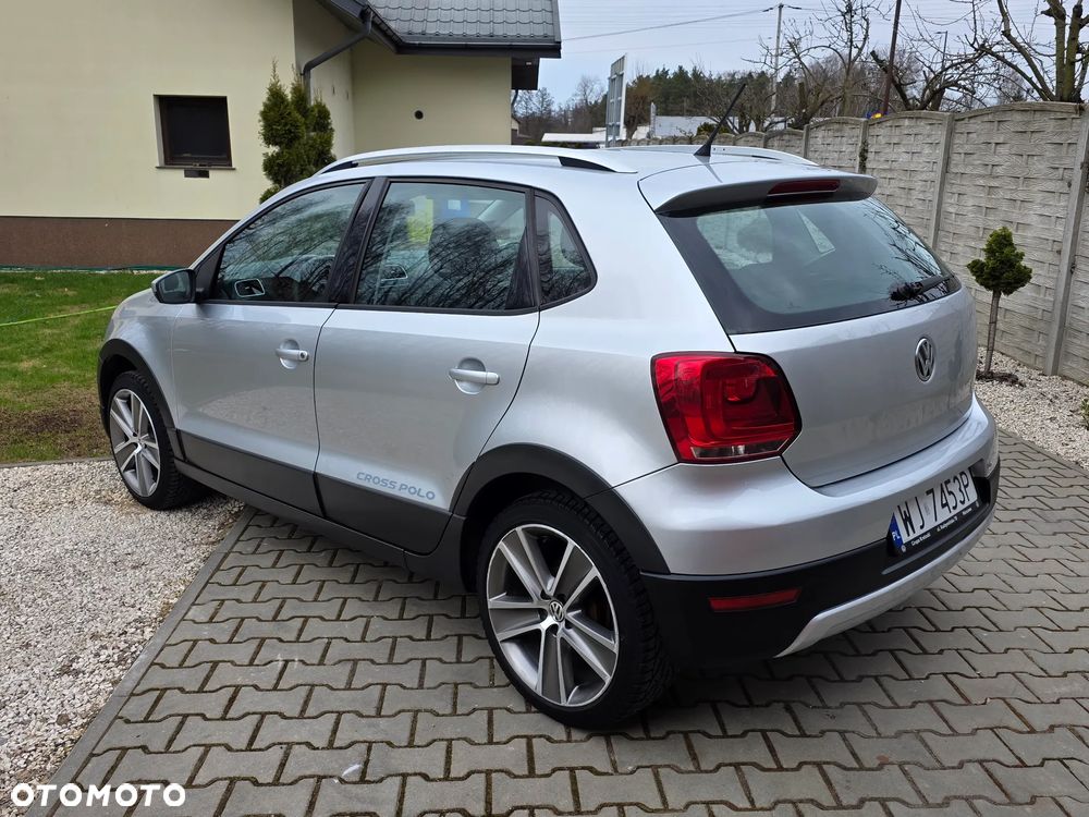 Volkswagen Polo Cross - 2