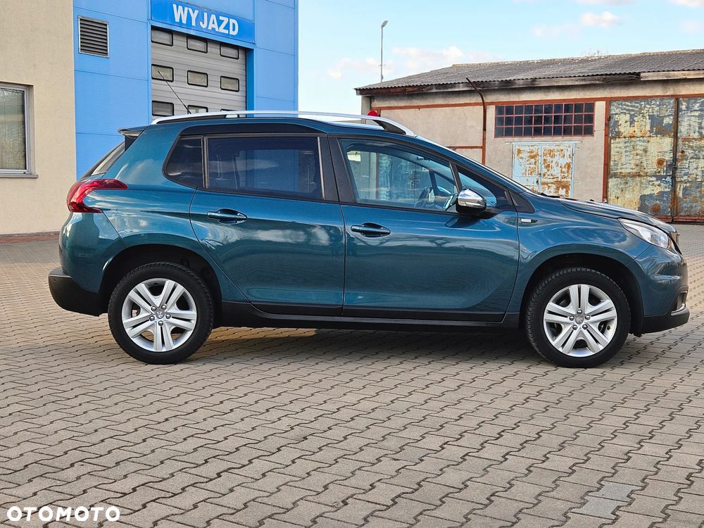Peugeot 2008 1.2 Pure Tech Style S&S - 5