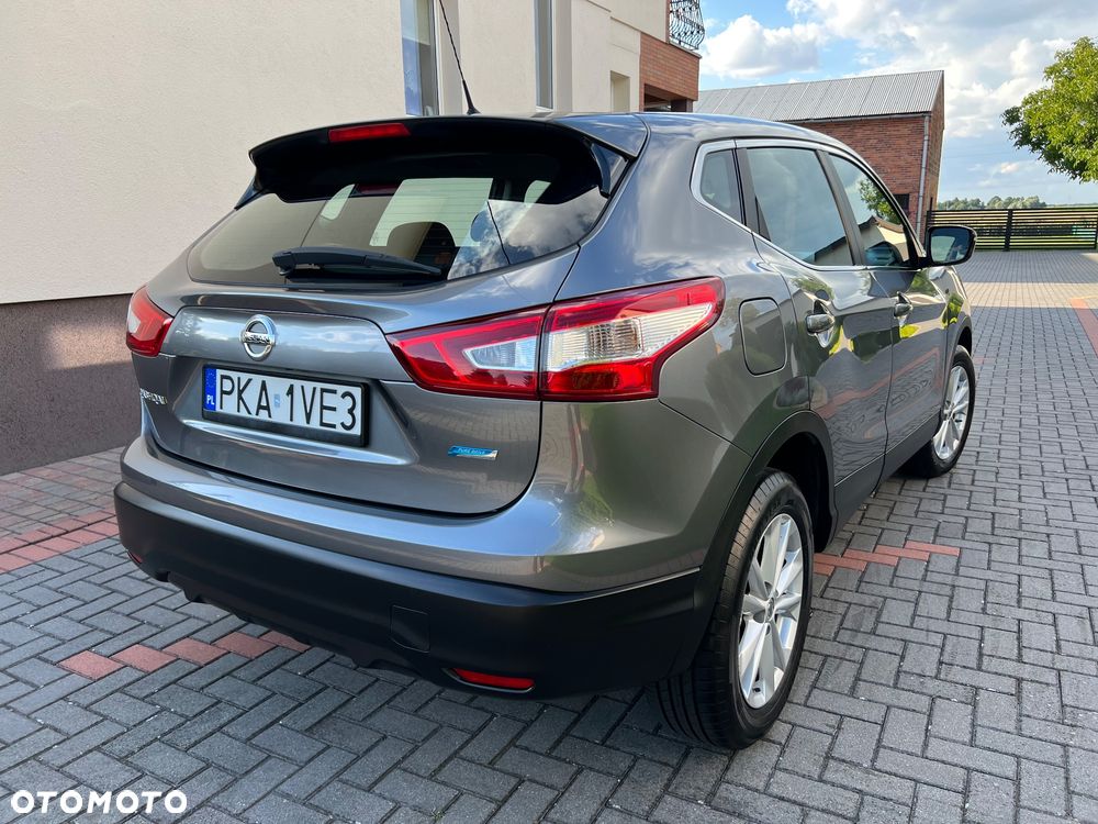 Nissan Qashqai 1.5 dCi Acenta EU6 - 6