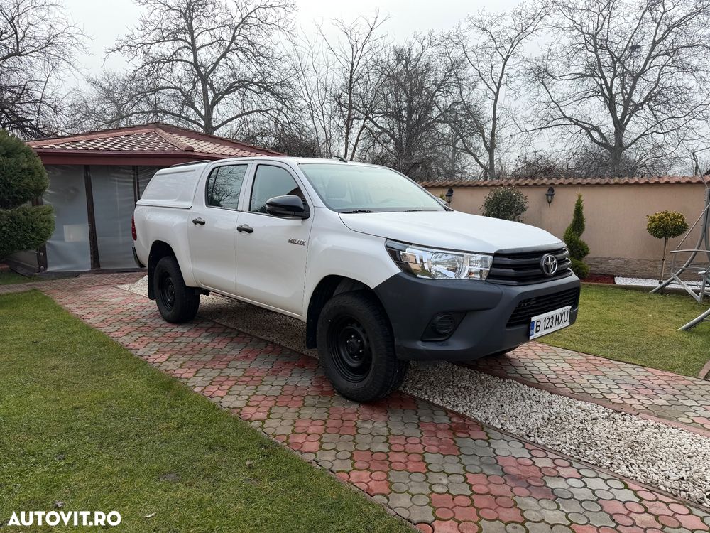 Toyota Hilux - 2
