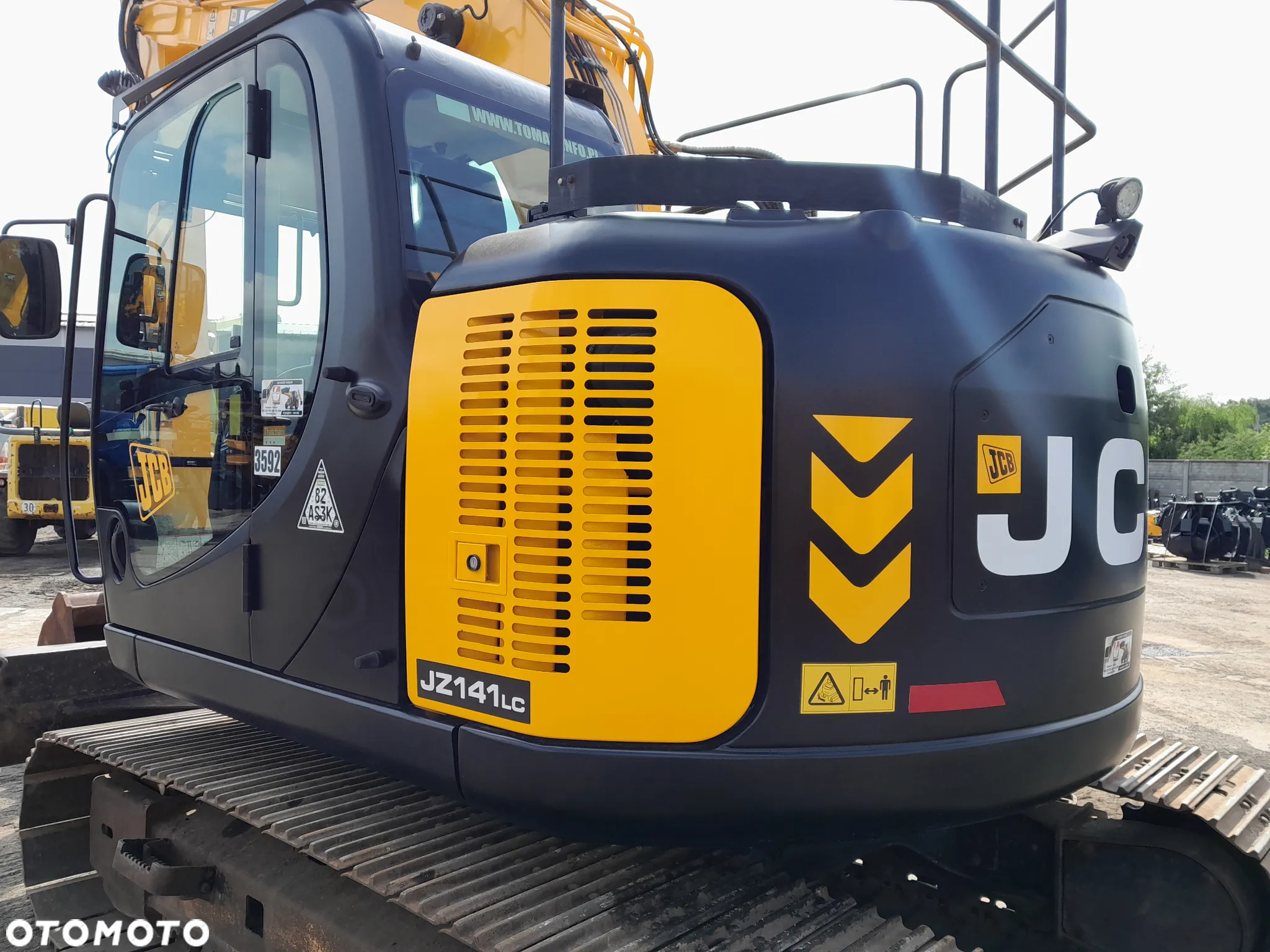JCB JZ 141 LC - 13
