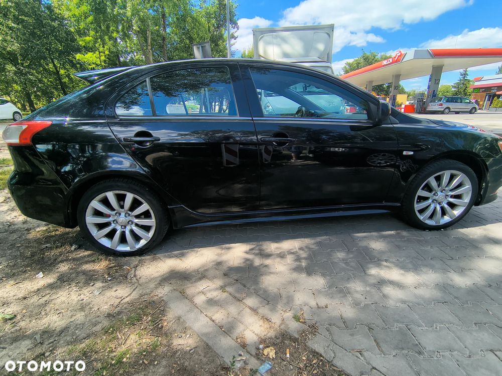 Mitsubishi Lancer 1.8 Intense - 15