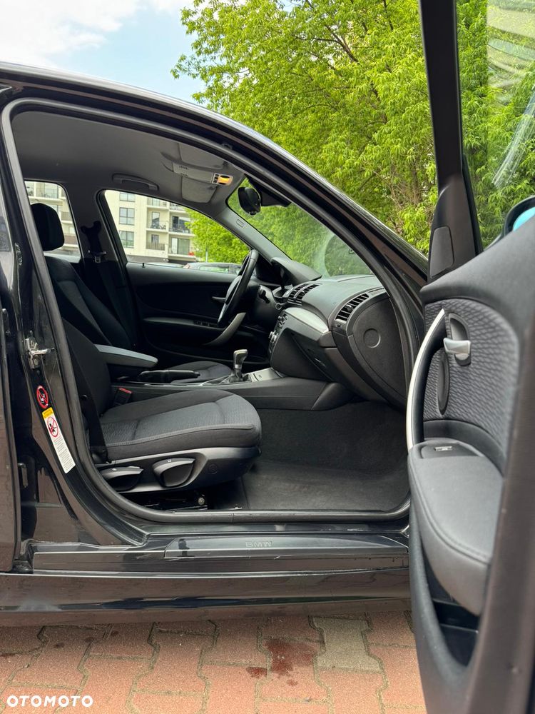 BMW Seria 1 118d - 15