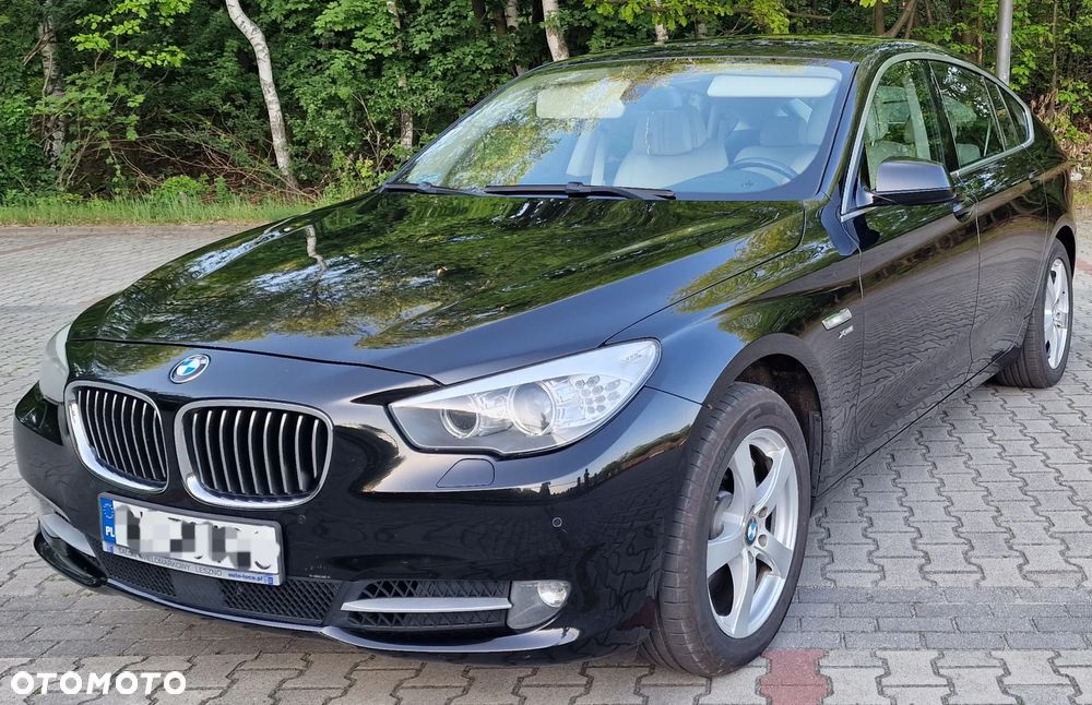 BMW 5GT - 4