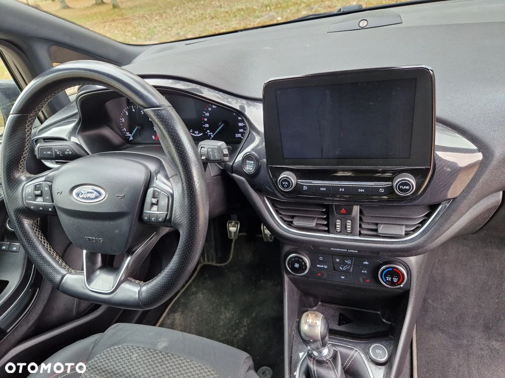 Ford Fiesta 1.0 EcoBoost S&S ST-LINE Black - 10