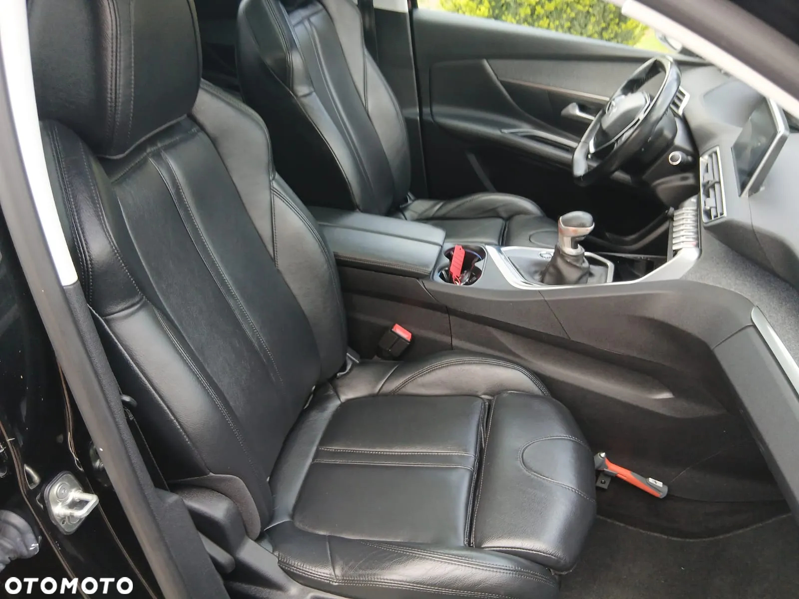 Peugeot 3008 1.2 PureTech GT S&S - 17