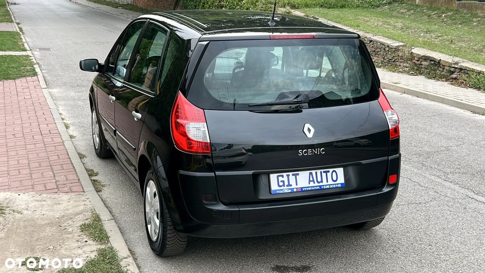 Renault Scenic 1.6 16V Dynamique - 15