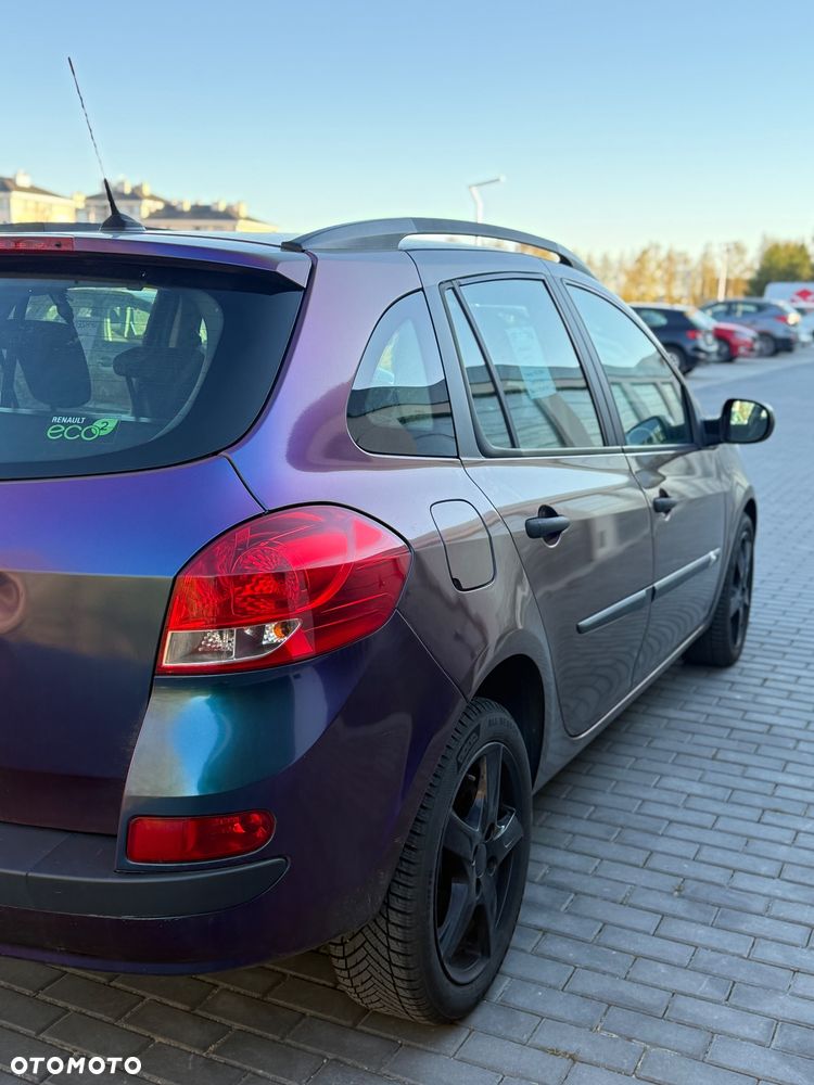 Renault Clio 1.5 dCi Alize - 7
