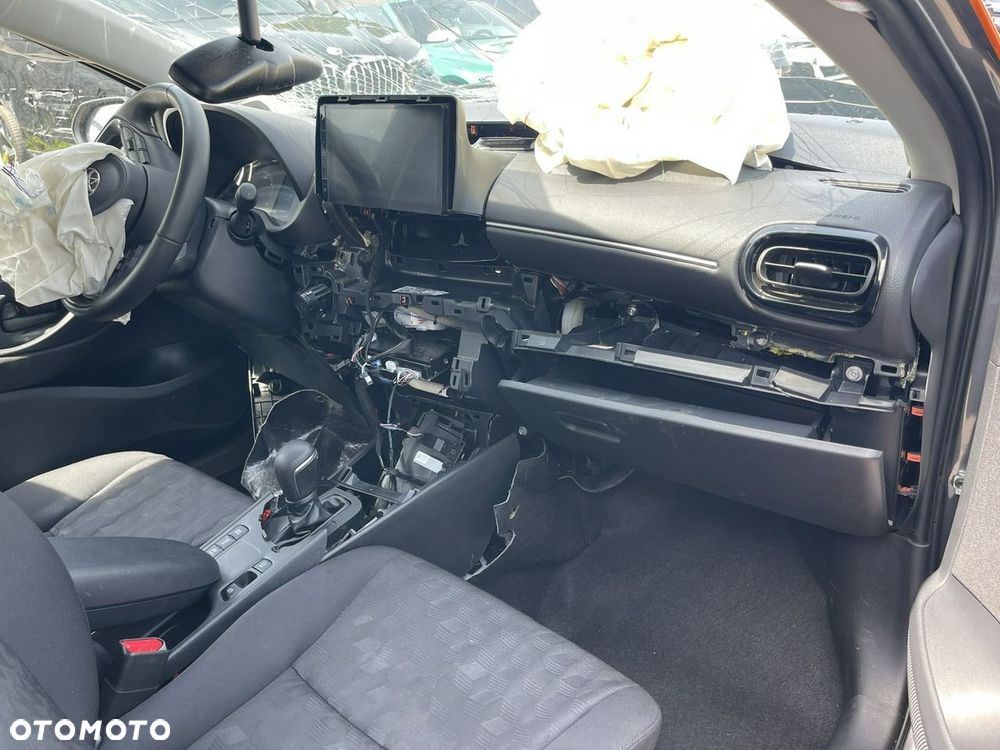 Toyota Yaris 1.5 VVT-i Comfort - 8