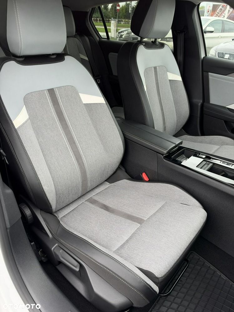 Opel Astra 1.2 Turbo Automatik Ultimate - 7