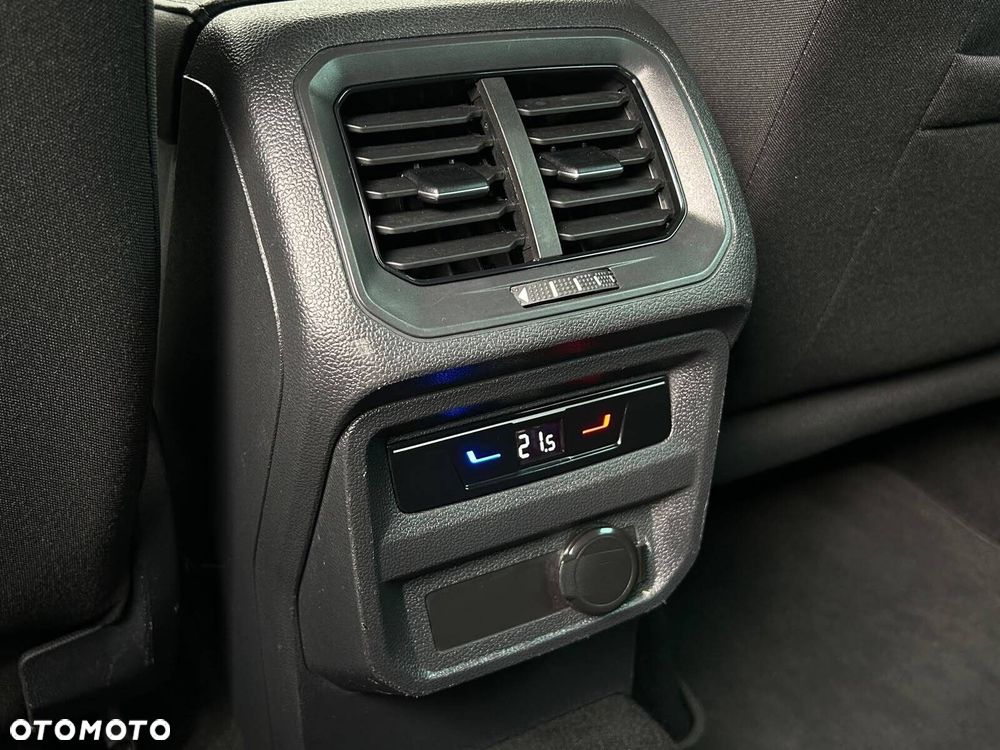 Volkswagen Tiguan 2.0 TSI 4Mot Elegance DSG - 38