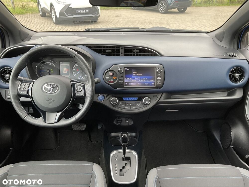 Toyota Yaris - 11
