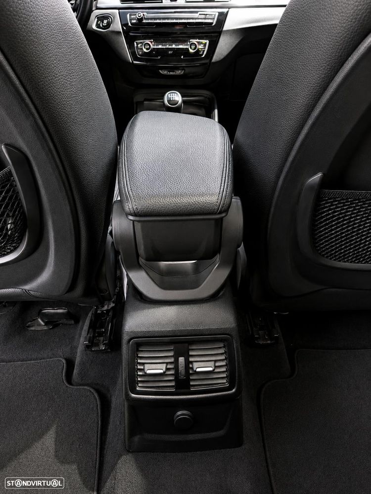 BMW X1 16 d sDrive - 18
