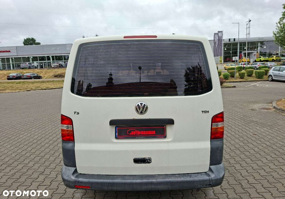 Volkswagen Transporter - 9