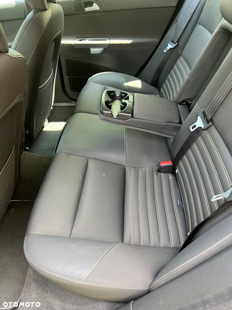 Volvo V50 1.8 Momentum - 16