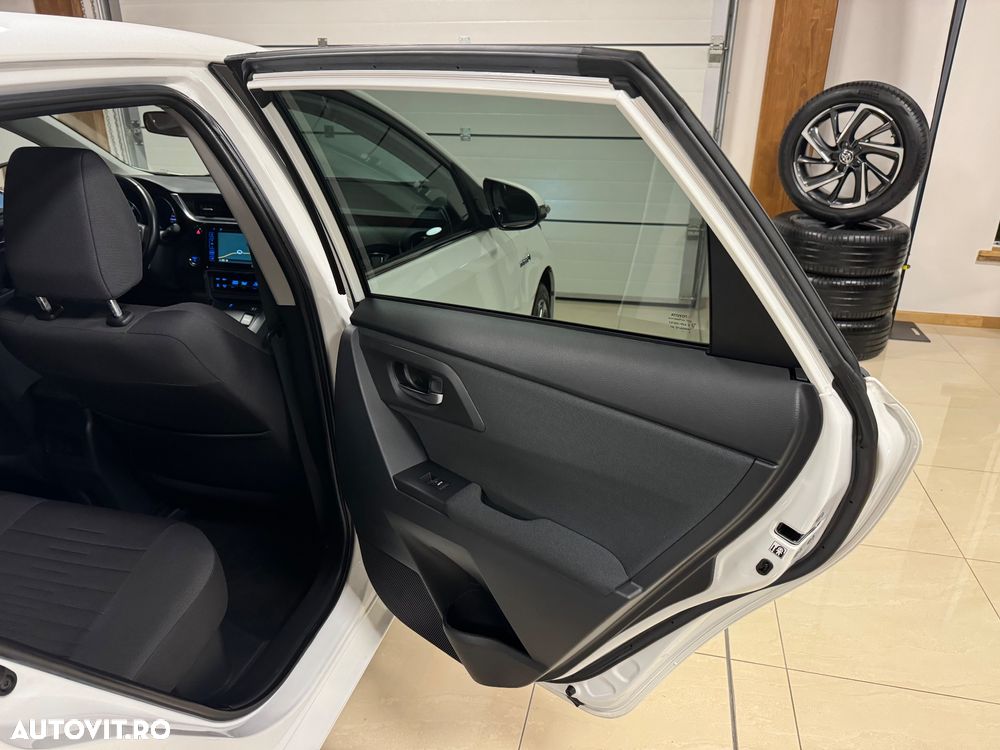 Toyota Auris 1.8 VVT-i Hybrid Automatik Touring Sports Team Deutschland - 26