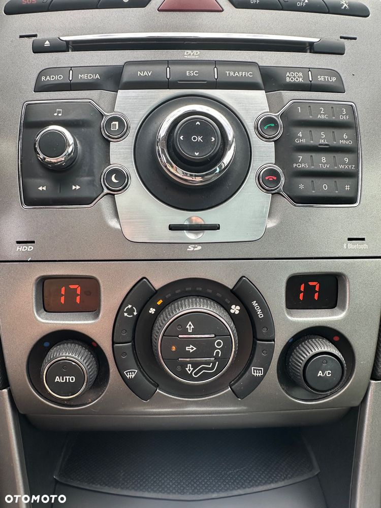 Peugeot 308 - 16
