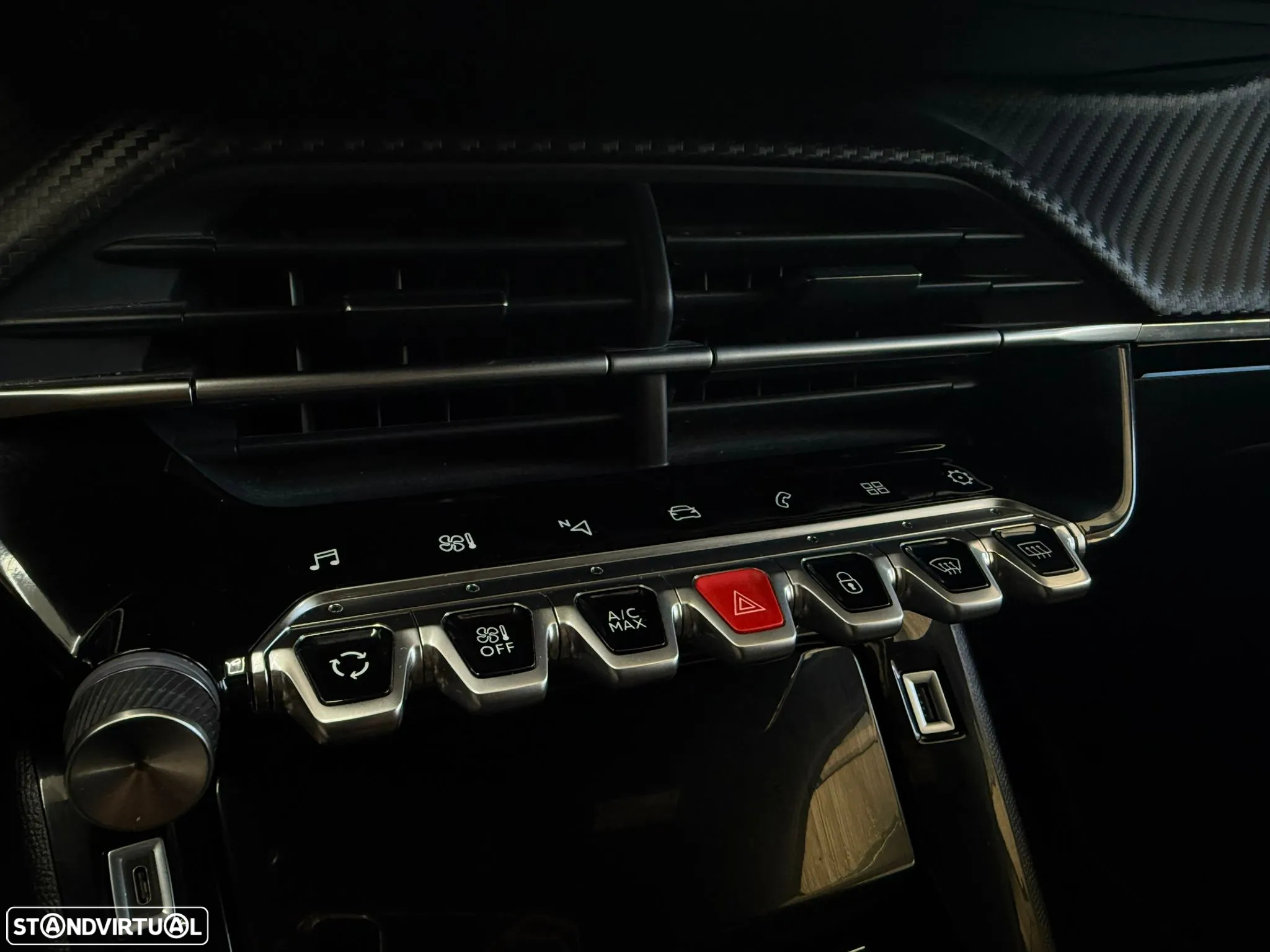 Peugeot 2008 1.2 PureTech GT - 23
