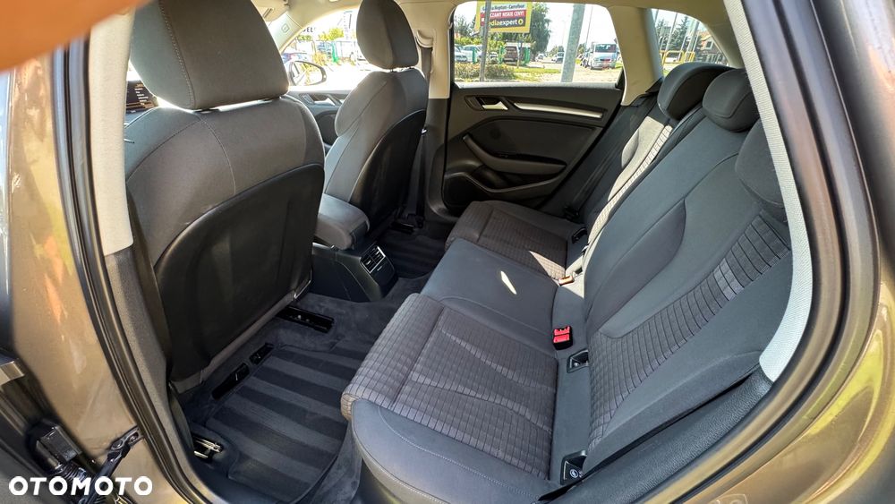 Audi A3 1.4 TFSI Ambition S tronic - 22