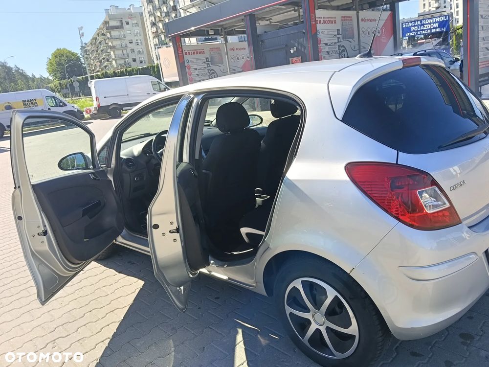 Opel Corsa 1.2 16V (ecoFLEX) Color Edition - 3
