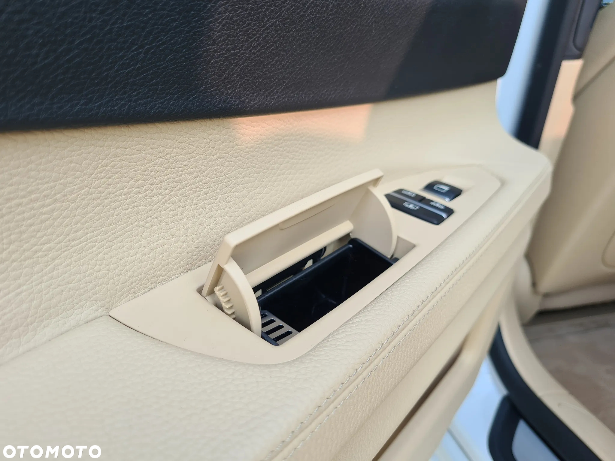 BMW Seria 7 ver-activehybrid - 30