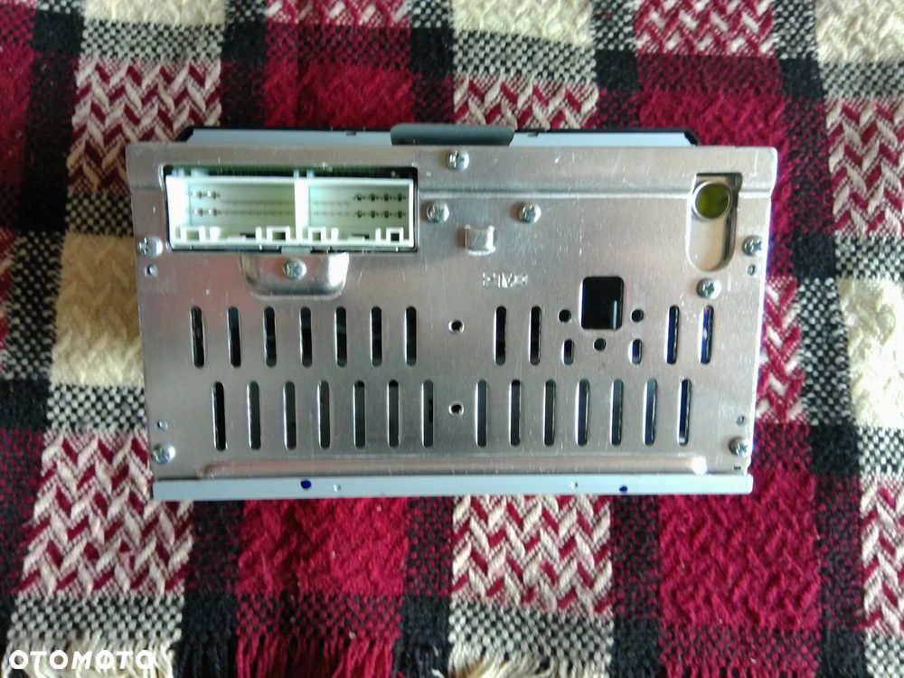 HYUNDAI I10 CD RADIO RAMKA ROWNIEZ INNE CZESCI ROZNE PYTAC - 5