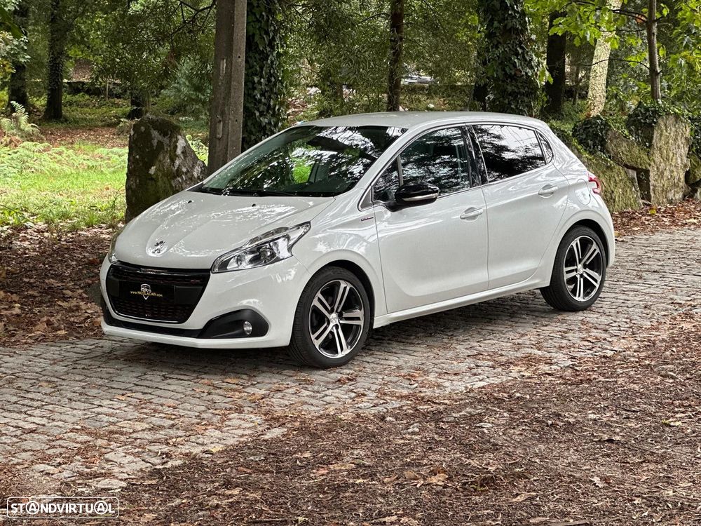 Peugeot 208 1.2 PureTech GT Line - 21