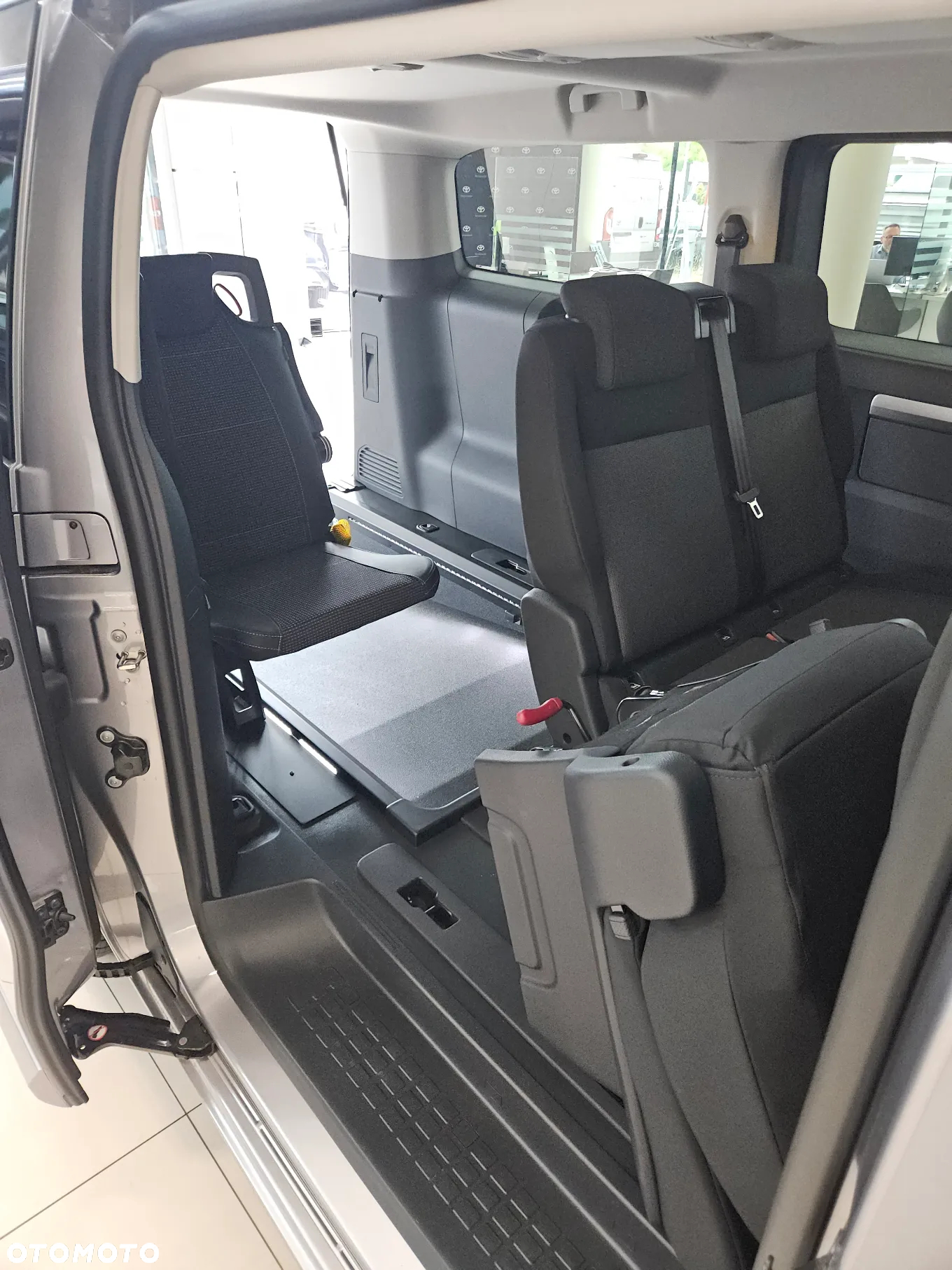 Toyota Proace Verso 2.0 D4-D Long Business - 11