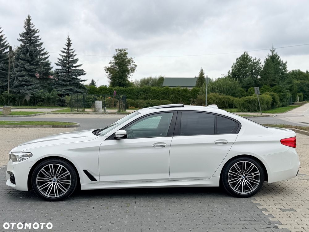 BMW Seria 5 ver-530i-xdrive-m-sport-sport - 2