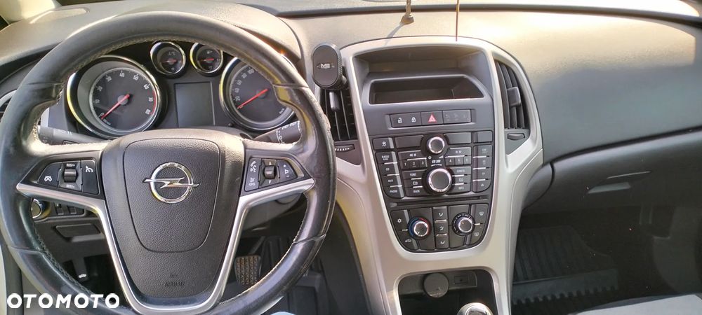 Opel Astra 1.7 CDTI - 16