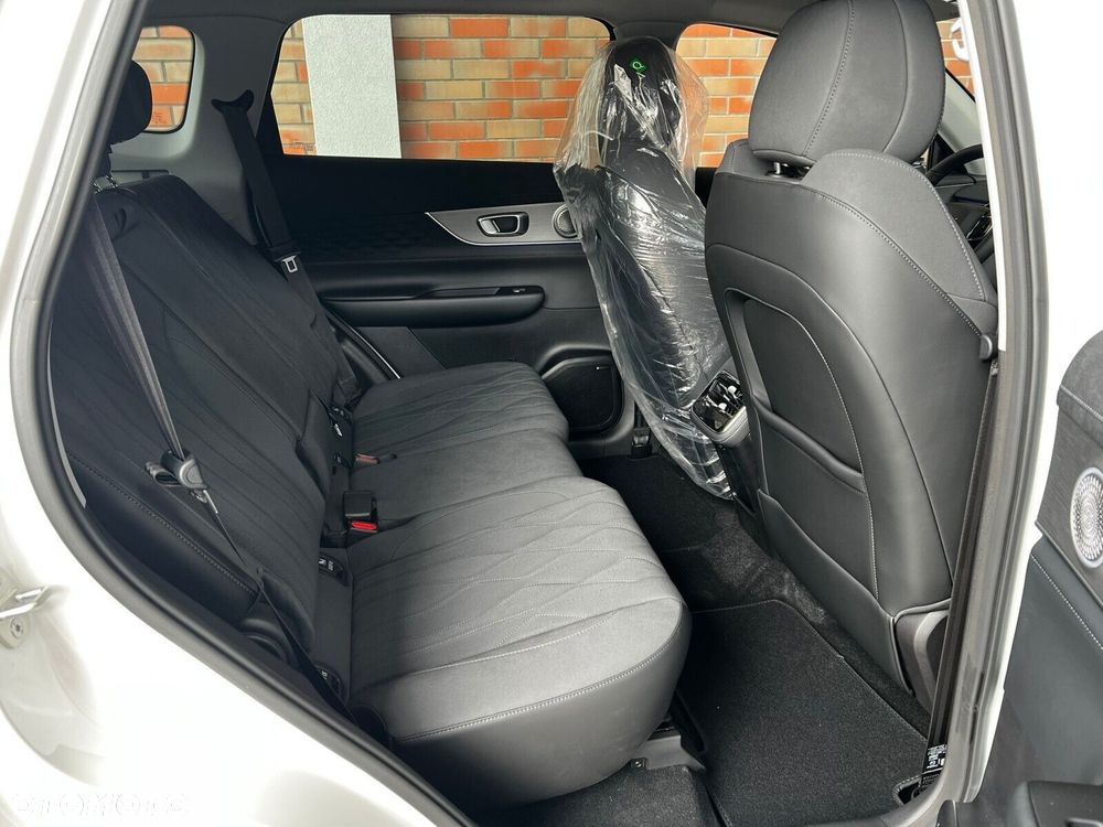 Chery Tiggo 8 1.6 T-GDI Comfort DCT - 17