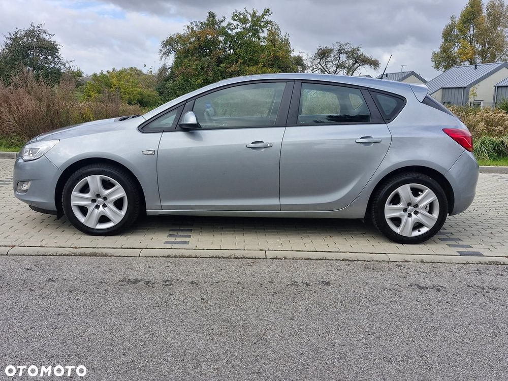 Opel Astra IV 1.4 Enjoy - 7