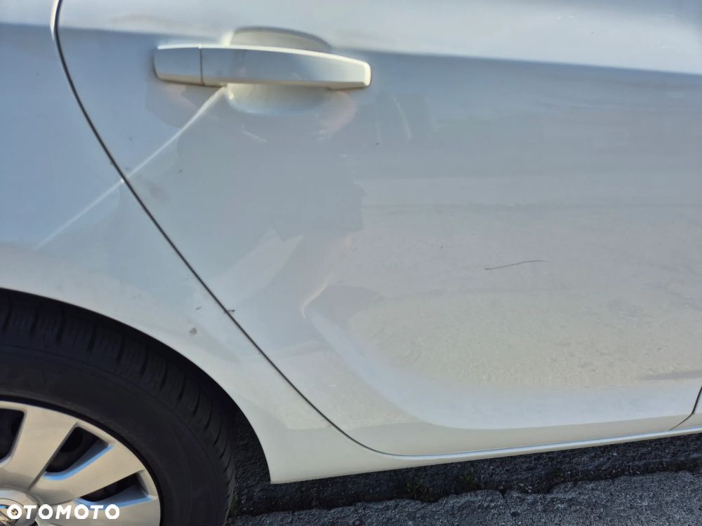 Opel Astra 1.6 D (CDTI) Edition - 8