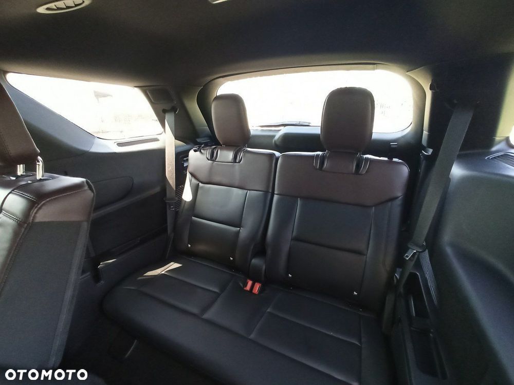Ford Explorer - 10