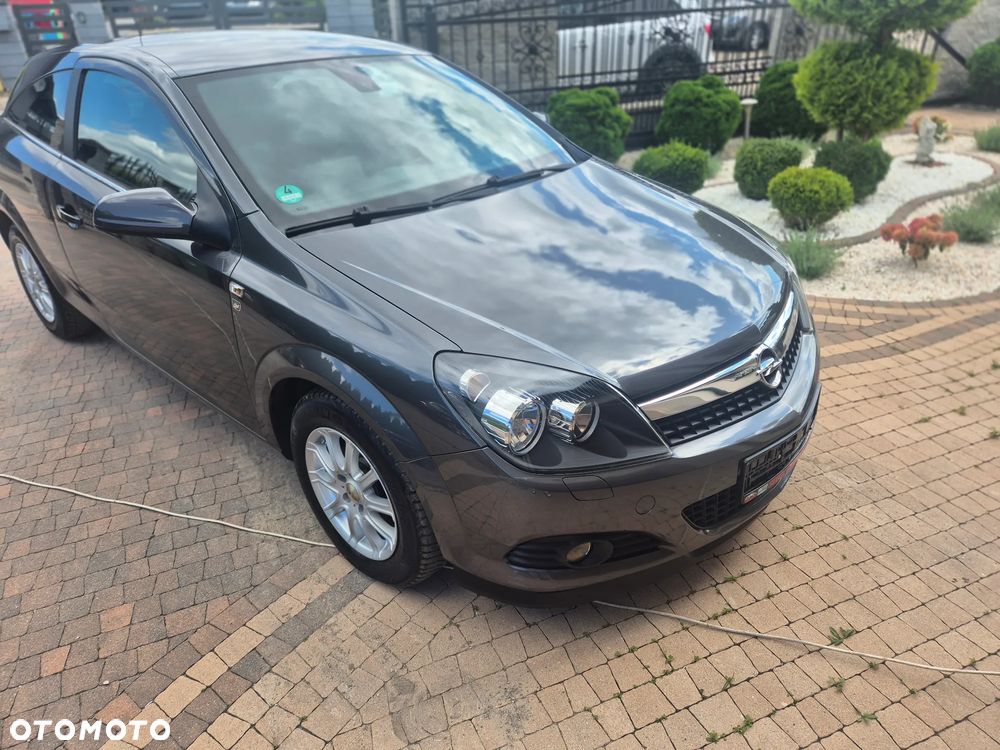 Opel Astra 1.6 Innovation 110 Jahre - 9